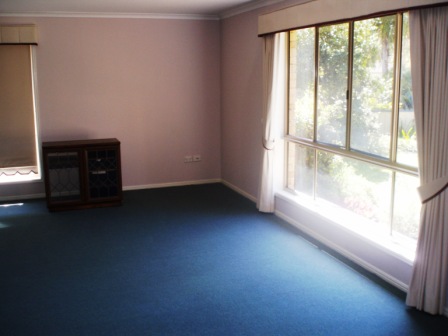 Owner Moved - Price Reduced! Picture 3