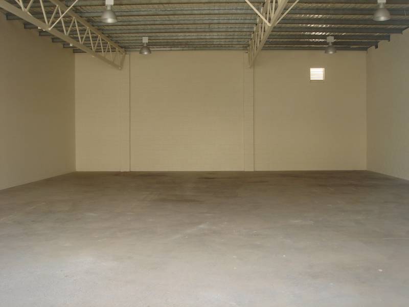 Huge Modern Shed - Corner Position Picture 2