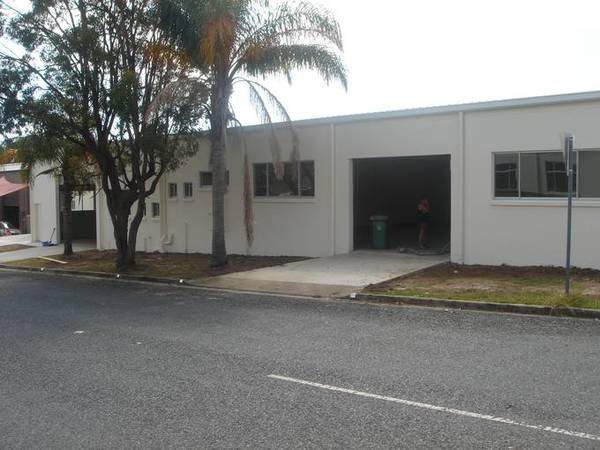 Renovated Like New! Picture 1