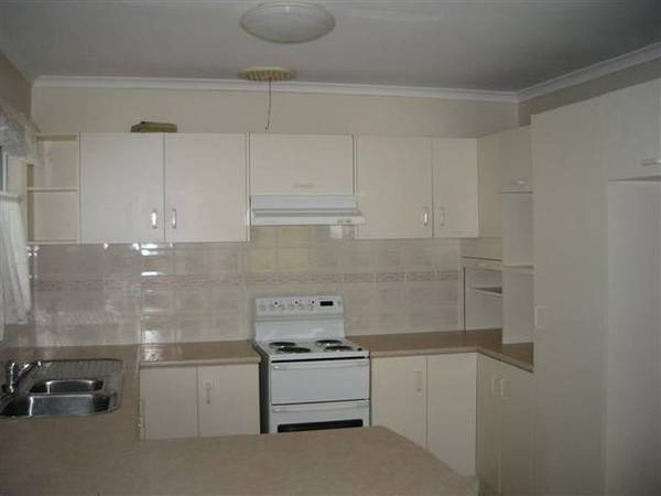 For Lease - Caloundra Picture
