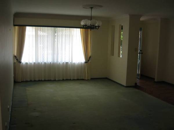 For Lease-Bokarina Picture For Lease-Bokarina Picture