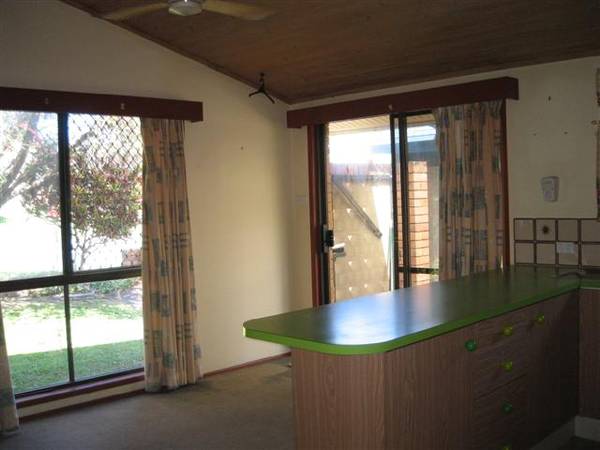 For Lease-Caloundra Picture For Lease-Caloundra Picture