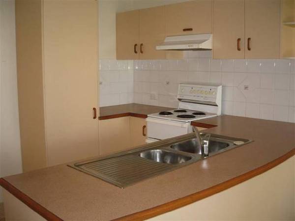 For Lease-Caloundra Picture For Lease-Caloundra Picture