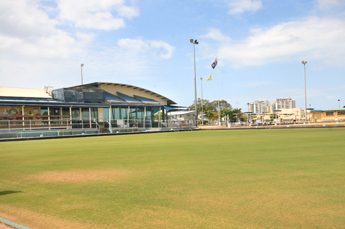 Walk To Town Picture 3