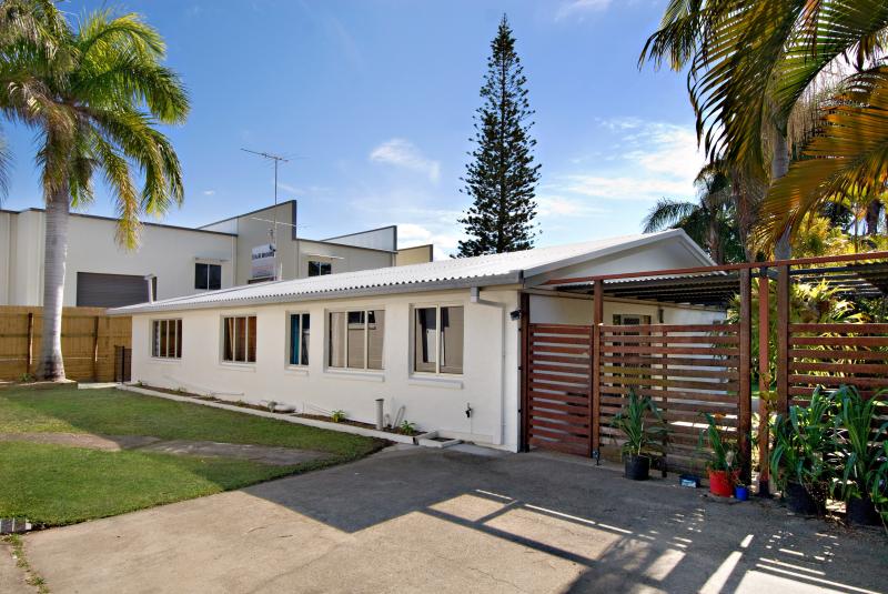 Work From Home/Dual Income Picture 3