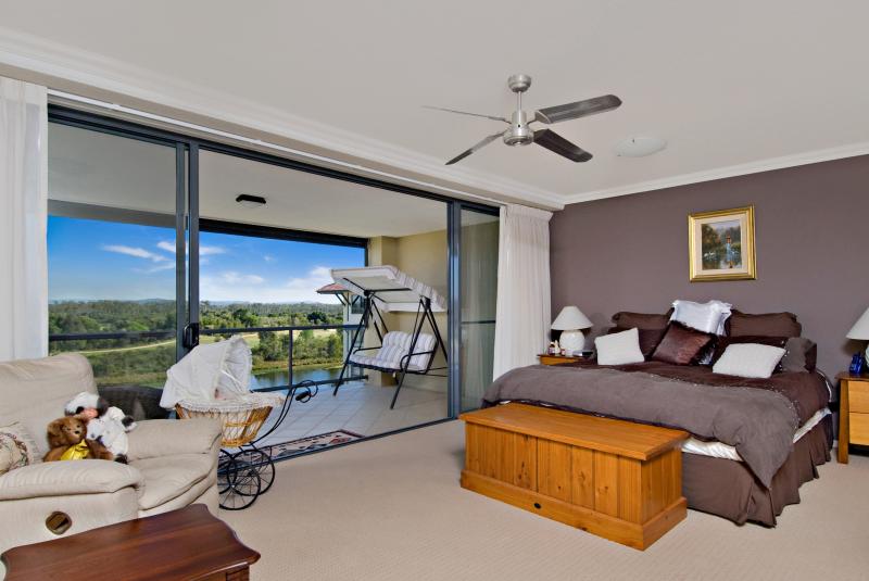 For Lease-Pelican Waters Picture 2
