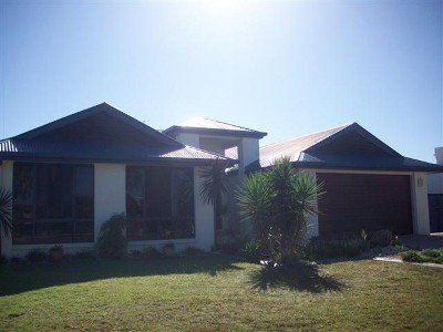 For Lease - Pelican Waters Picture