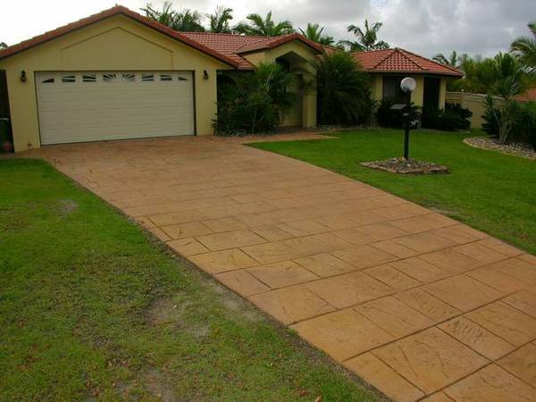 Low Maintenance Family Home, Price Reduced! Picture 1