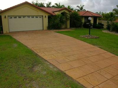 Low Maintenance Family Home, Price Reduced! Picture Low Maintenance Family Home, Price Reduced! Picture