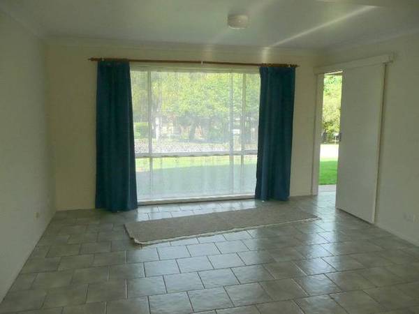 Duplex in Cooranbong Picture Duplex in Cooranbong Picture