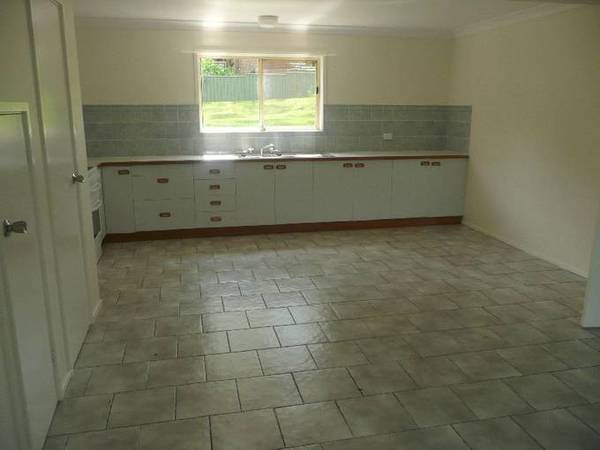 Duplex in Cooranbong Picture Duplex in Cooranbong Picture