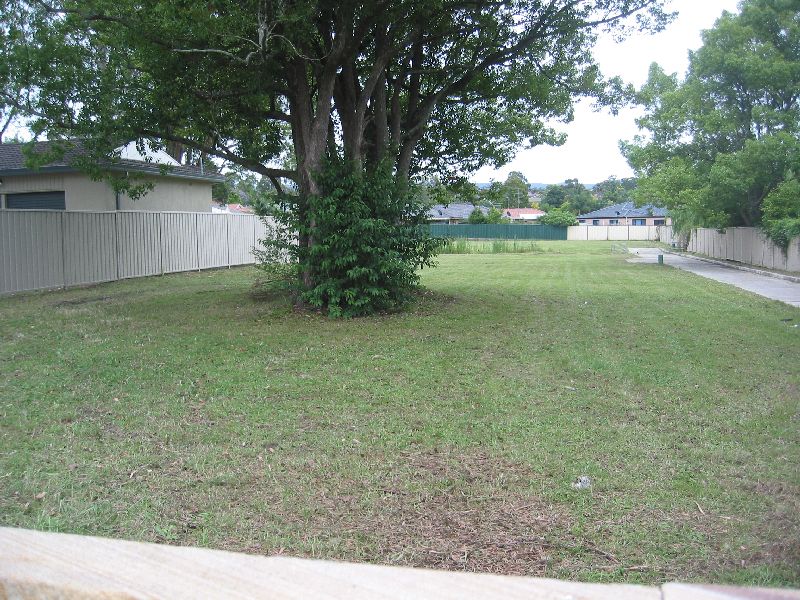 Three Blocks from almost 700m2 to 1300m2 Picture 1