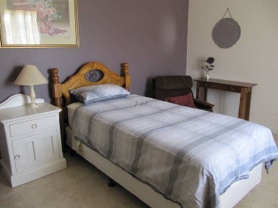 Bedsitter 1 - Glenrose Crescent. Cooranbong Picture