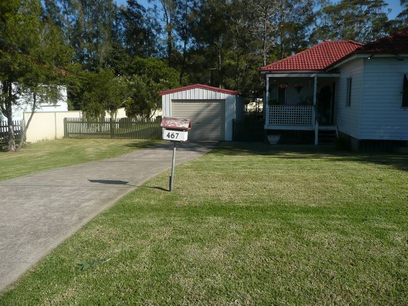 Spacious 3 Bedroom Home Picture 2