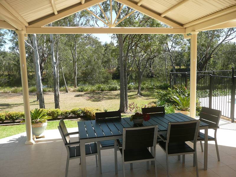 Simply Stunning Picture 2