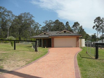 PERFECT IN PAXTON Picture