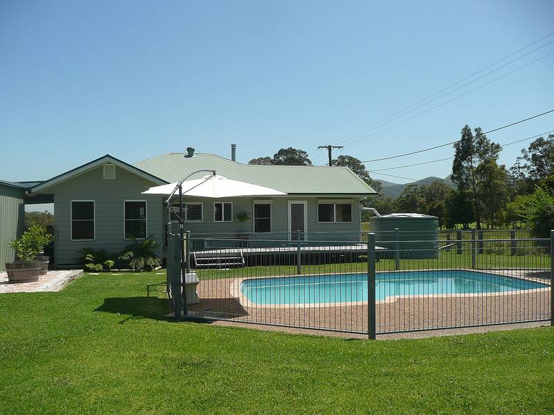 Immaculate and Updated Picture 2