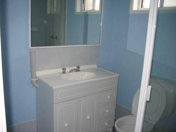 Close to Everything Picture 3