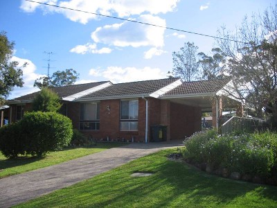 Four Bedrooms - Room for Boat & Van Picture