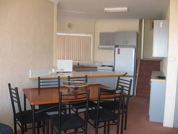 Great Location - Summer Lease Picture 2