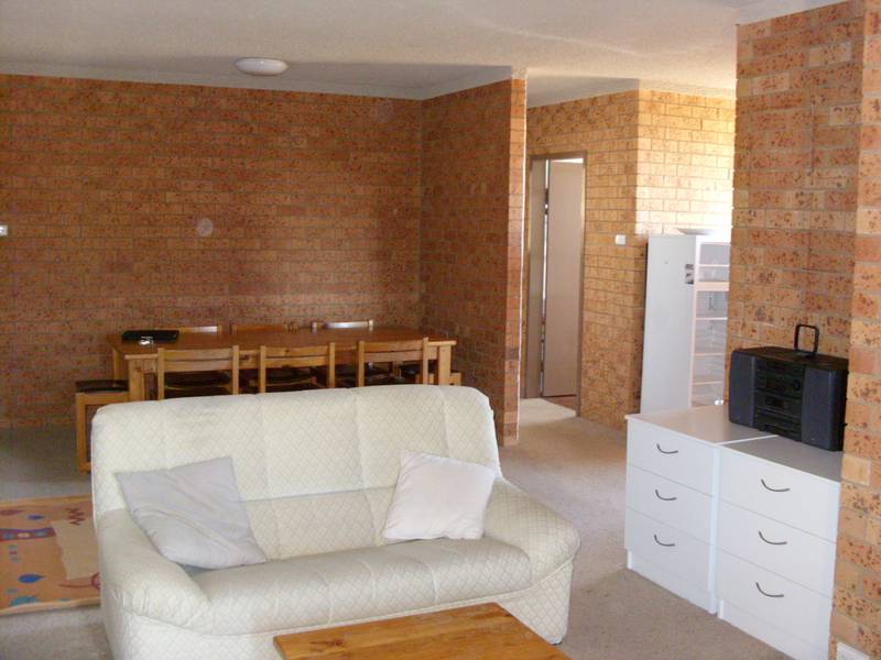 WINTER 2009 16 WEEK LEASE Picture