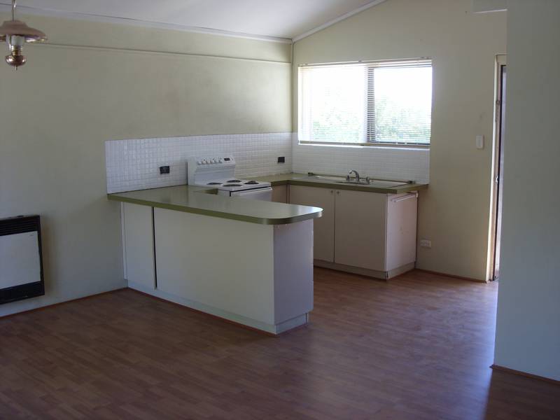 Unfurnished 2 Bedder Picture Unfurnished 2 Bedder Picture