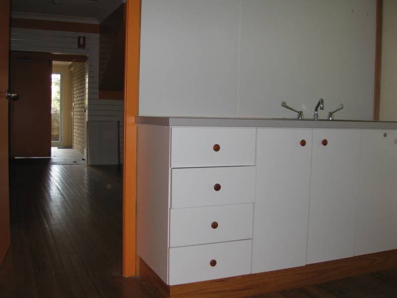 Apartment and Commercial Office Space Picture 3