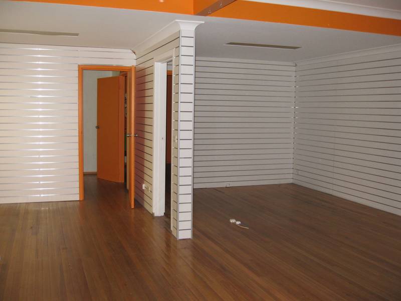 Need Offfice or Retail Space Picture 2