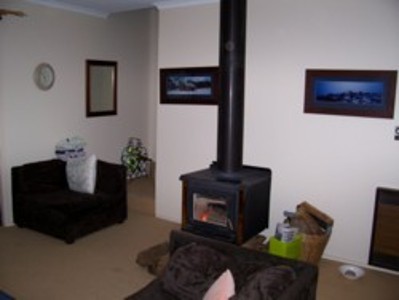 SNOWFIELD COURT, BERRIDALE APARTMENT! Picture