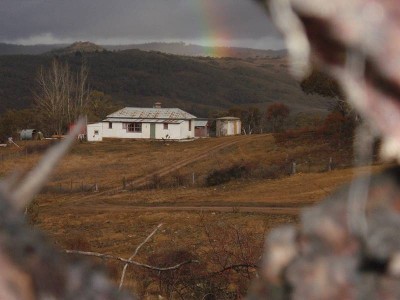 TWO AND A HALF KMS OF SNOWY RIVER FRONTAGE! Picture