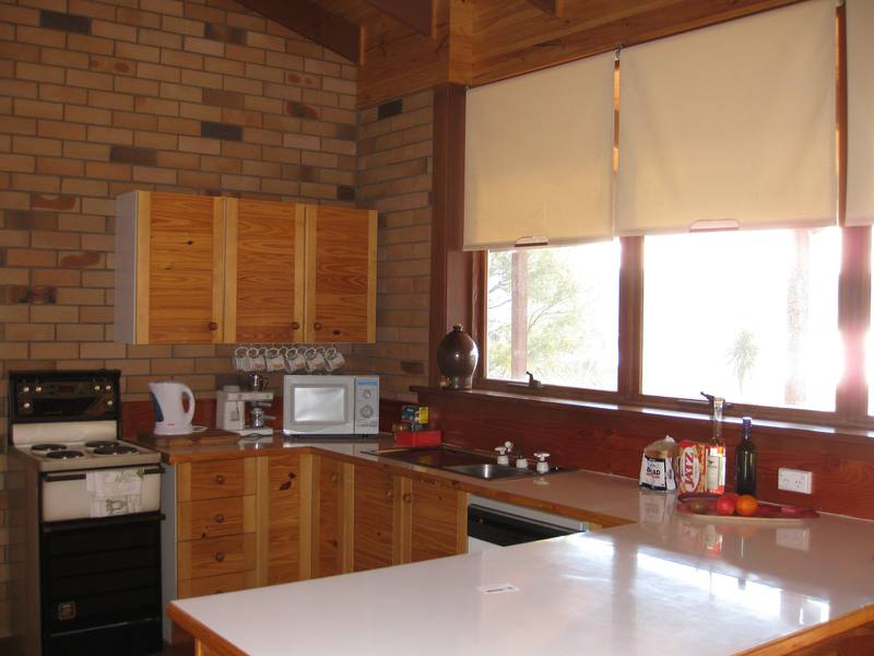 DISCOVER HIDDEN TREATURE AT EAST JINDABYNE! Picture 2