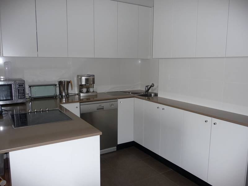 Summer Lease Picture 2