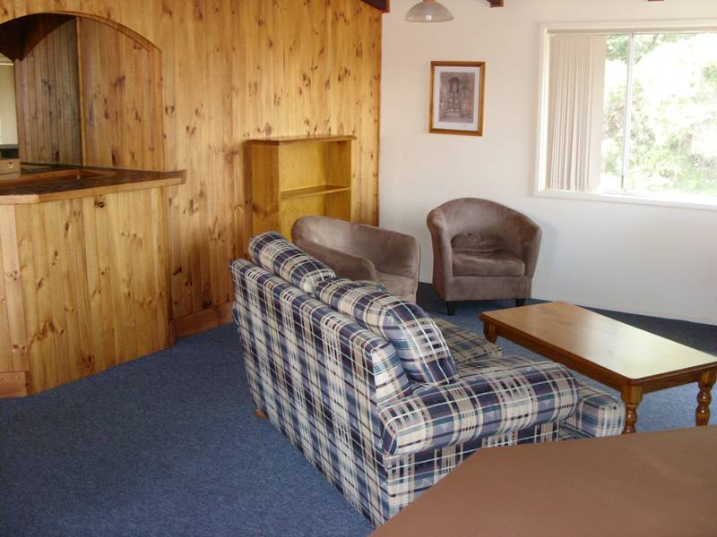 12 MONTH LEASE Picture 1