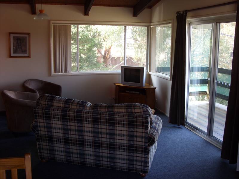 12 MONTH LEASE Picture 2