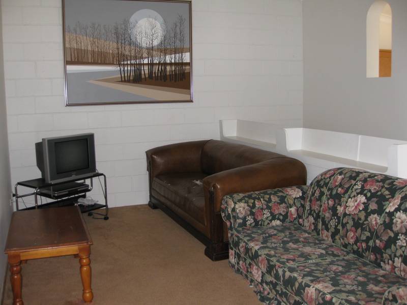 12 MONTH LEASE Picture 3