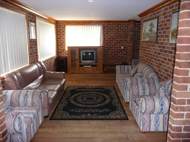 12 MONTH RENTAL Picture 2