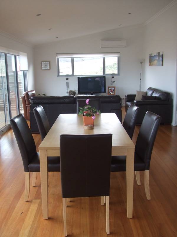 12 MONTH LEASE - PRICE NEGOTIABLE Picture 2