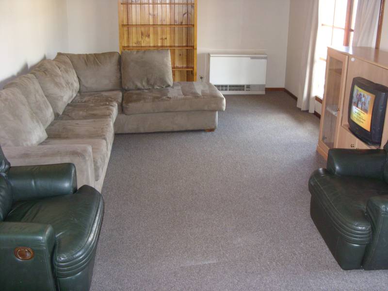 12 Month Rental Picture 3