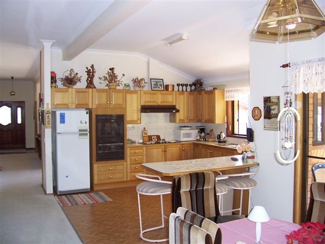 SILVERBIRCH, HOUSE WITH VIEWS! Picture 3