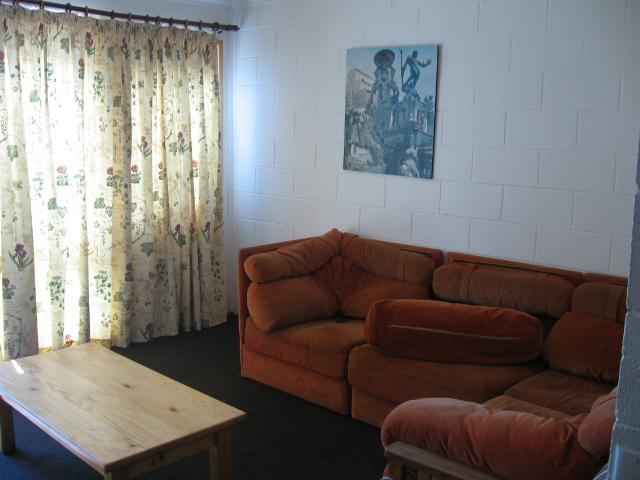 12 Month or Summer Lease Picture 3