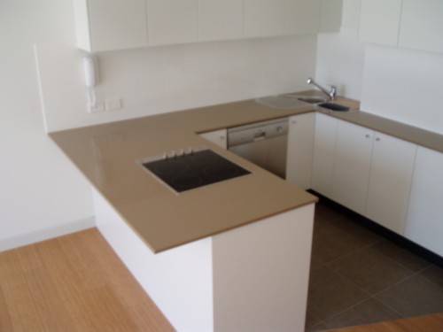 LIVE IN ONE AND RENT THE OTHERS! Picture 2