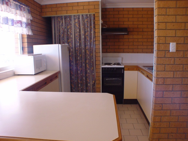 Alto Vista 4 - 12 Month Lease Picture 2