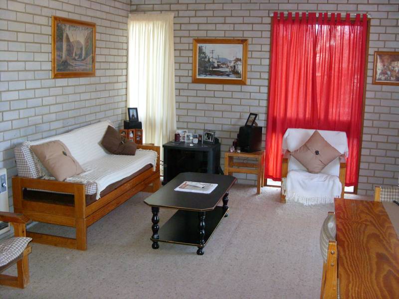 Summer or 12 Month Lease Picture 1