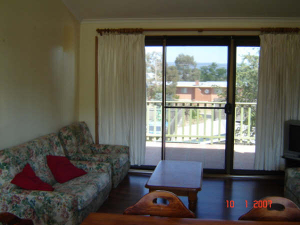 Sunny Corner # 3 - 12 Month Rental Picture 2