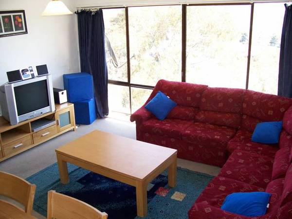 MOTIVATED VENDOR - 4 BED 2.5 BATH $254,000 Picture 3