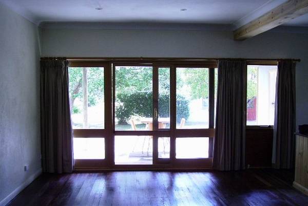 CLASSIC COUNTRY HOME - 12 MONTH RENTAL Picture 3