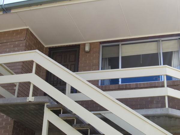 TRONTON 5 - 12 MONTH RENTAL Picture