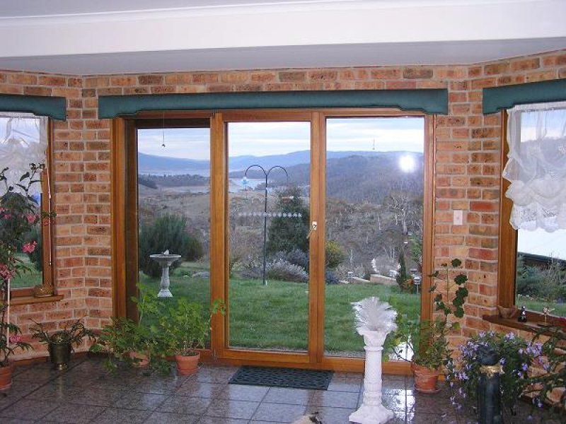 EXECUTIVE HOME LAKEWOOD ESTATE Picture 3