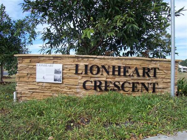 Newport Isles Land Picture 3