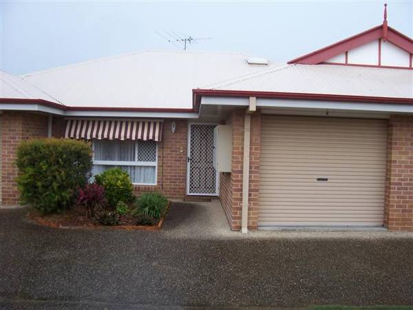 Prime Location - Kippa Ring Picture 1